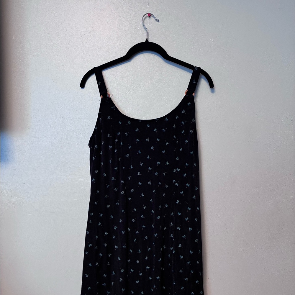 Elegant Black Floral Women's Swim Coverup